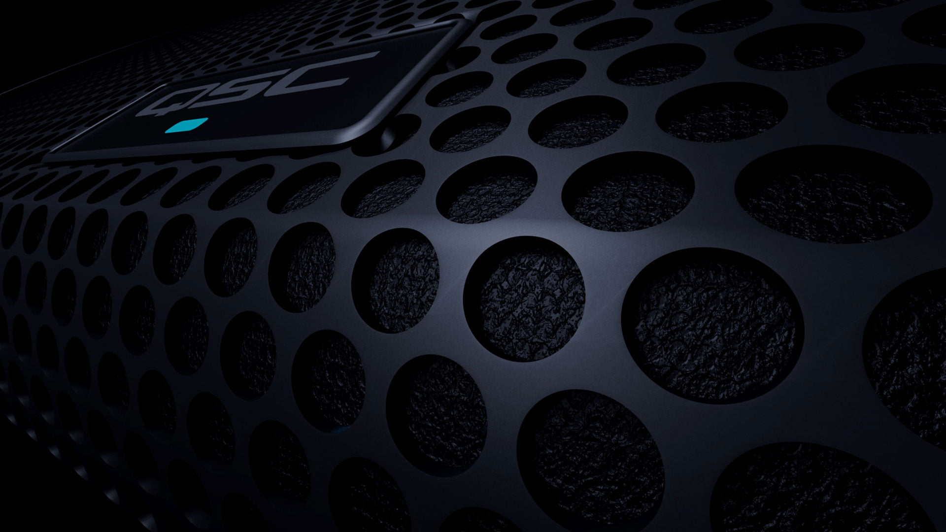 qsc-l-class-loudspeaker-hero-2